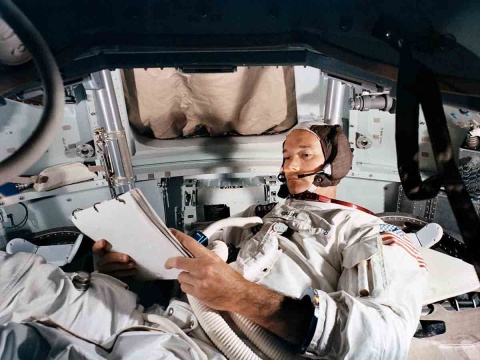 michael collins el astronauta olvidado del apolo 11