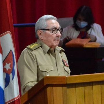 Renuncia Raúl Castro como dirigente del Partido Comunista de Cuba