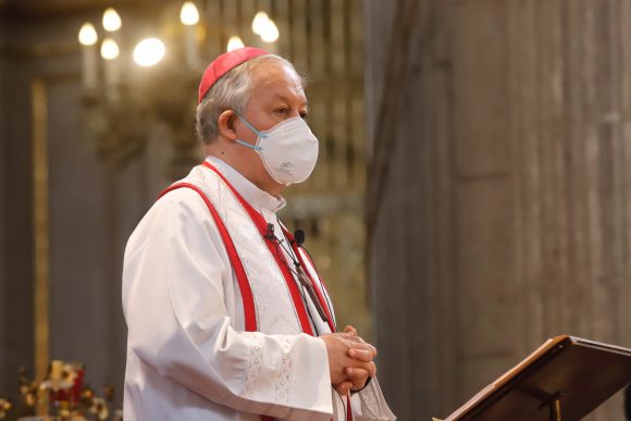 viernes-santo-viacrucis-458061 Llama arzobispo de Puebla a población vacunada a seguirse cuidando