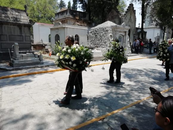 Por segundo año permanecerán cerrados los panteones en Puebla en 10 de Mayo