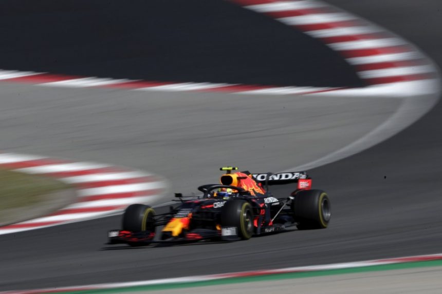 Sergio ‘Checo’ Pérez finalizó en cuarto lugar en el GP de Portugal