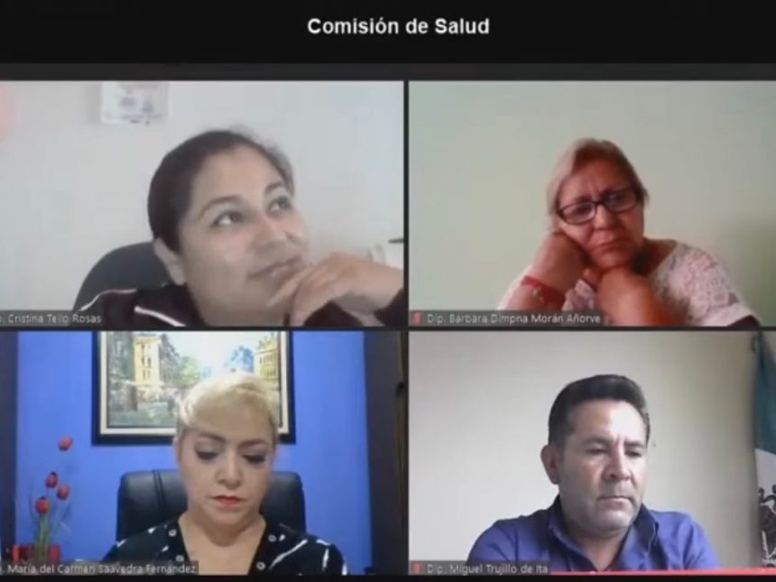 Diputados agilizan ley para entrega de título Universidades Electrónicos