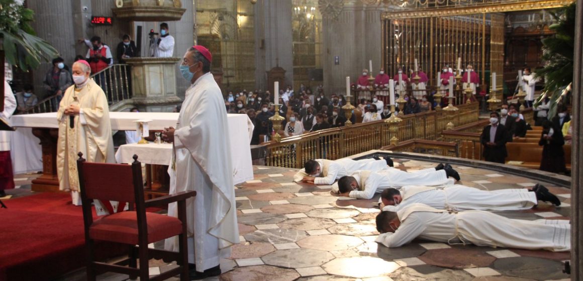 Ordenan 7 nuevos sacerdotes para Puebla