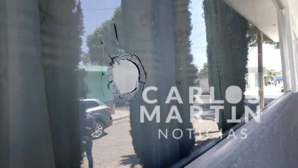 Atacan a balazos casa de campaña de Morena en Oriental