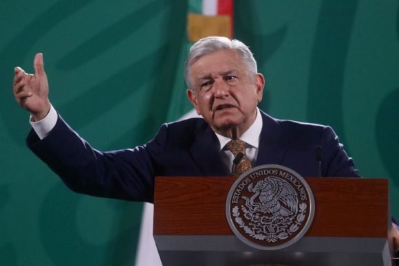 AMLO acusa que violencia en las campañas es amarillismo