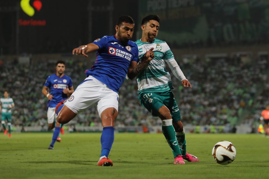 AZUL La Máquina pitó en Torreón y se acerca a la novena