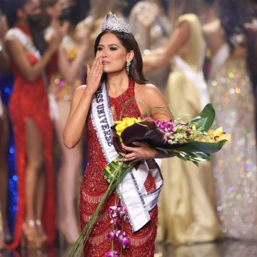 Estos son algunos de los premios de Andrea Meza tras coronarse Miss Universo 2021