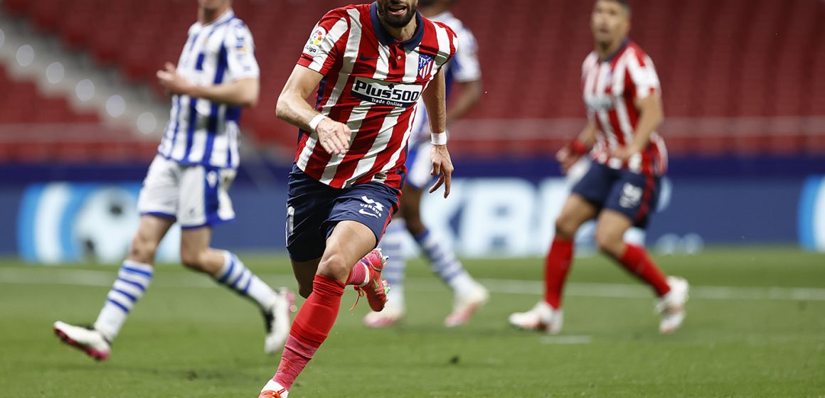 El Atlético de Madrid superó a la Real Sociedad y mantiene el liderato en La Liga