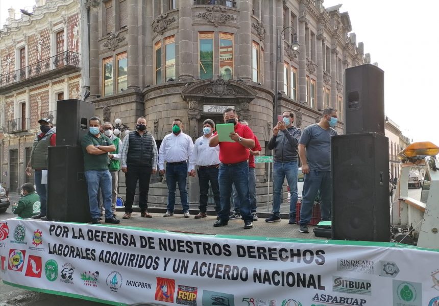 Trabajadores expresan su rechazo a la desaparición de la cláusula de jubilación