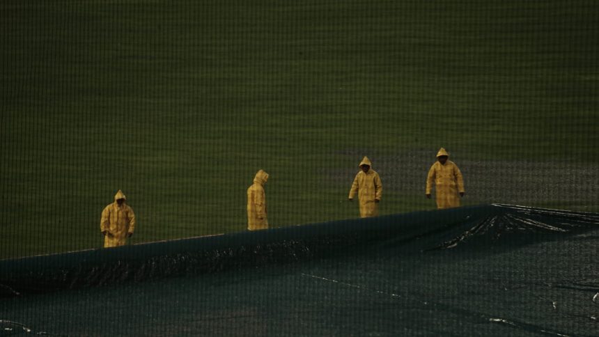 Lluvia La Lluvia evitó el segundo de la serie entre Pericos y Guerreros en el Hermanos Serdán