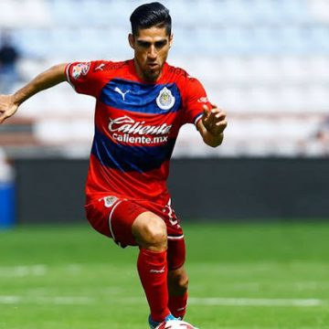 Chivas presentó lista de transferibles rumbo al Apertura 2021