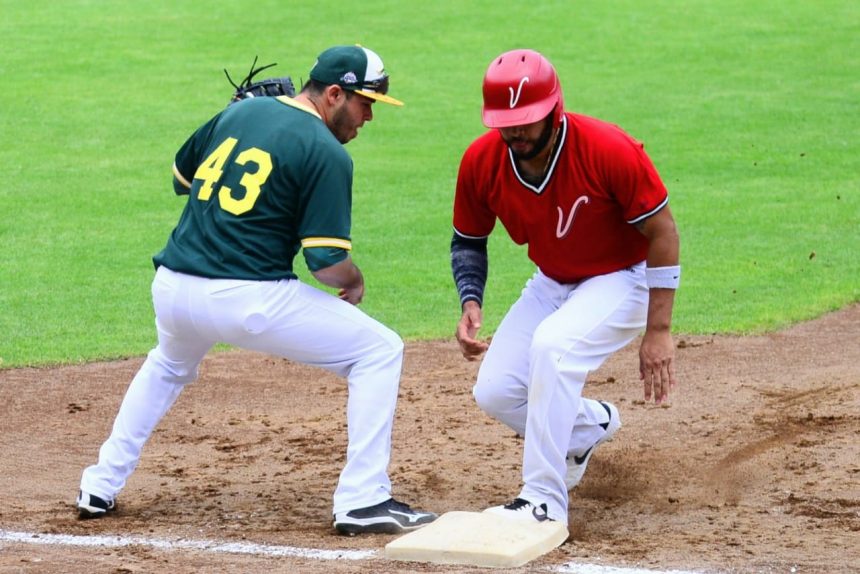 May4 El Águila de Veracruz venció 8-4 a los pericos y se quedó con la serie de pretemporada