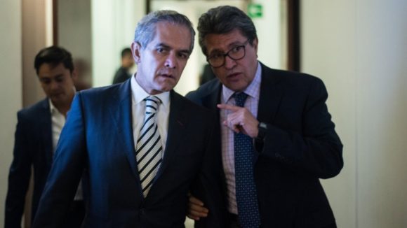 Diputados de Morena buscan desafuero de Mancera por ‘negligencia criminal’ en la L12