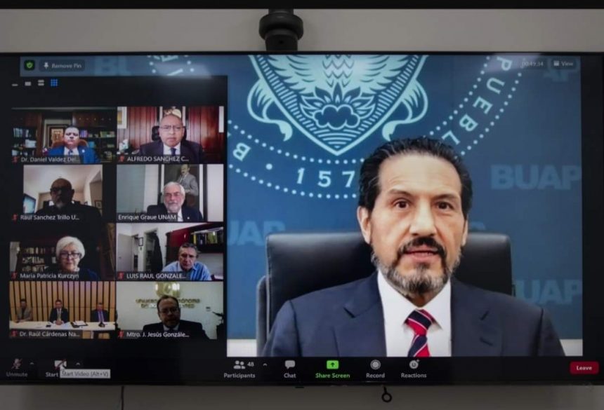 Celebran BUAP y UNAM convenio para erradicar violencia de género