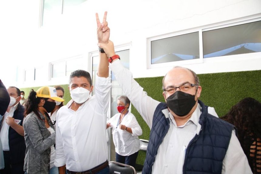 Puebla necesita autoridades con la experiencia de Eduardo Rivera Pérez: Felipe Calderón