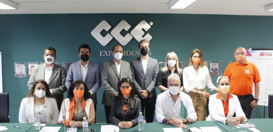 Candidatos a Diputados Locales Naranjas firman acuerdo con el CCE