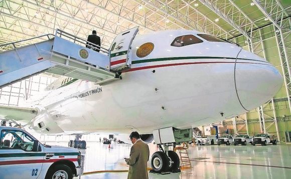 Lanzan licitación que ayude a vender el avión presidencial