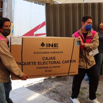 Recibe INE Puebla las boletas para elegir diputados federales