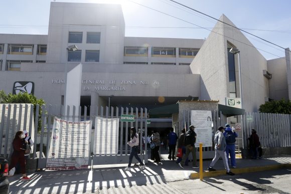Inicia recuperación de servicios, consultas y cirugías en el IMSS