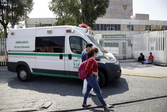 17 semanas a la baja en hospitalizaciones y fallecimientos por COVID-19