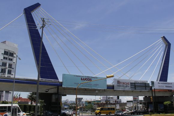 Gobierno contratará peritos que revisen los puentes construidos en gobiernos anteriores