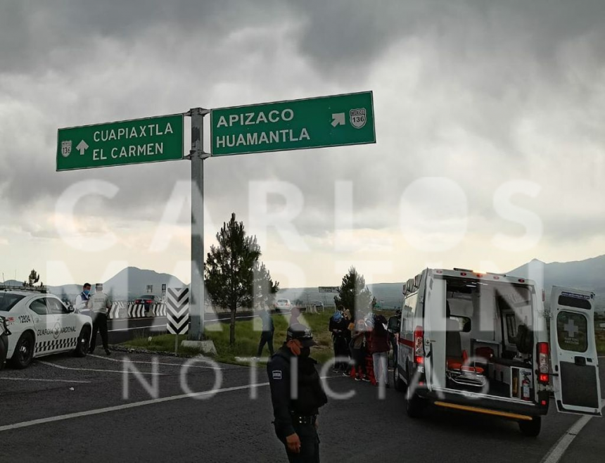 Mueren dos estudiantes normalistas de Teteles cuando asaltaban camión