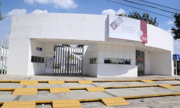 0a8d168c-839d-4057-aedf-5c77530e0ac8 Capacitación continua y permanente a personal docente poblano: SEP