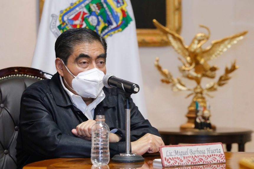 Familia afectada por el socavón será indemnizada: Barbosa