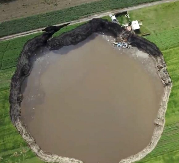 729b95e5-bdf9-4bbd-98ca-a35a10f3006c Liquidarán cosechas de los afectados por el socavón: Barbosa