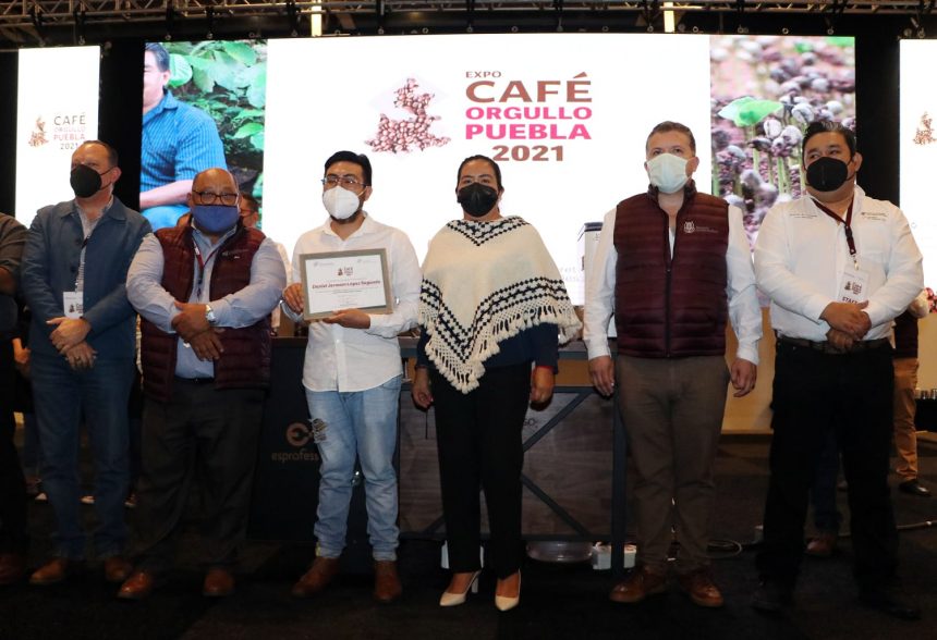 Gobierno de Puebla seguirá apoyando al café poblano: Ana Laura Altamirano