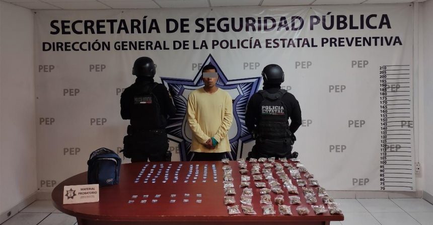 9f240f7a-1999-430e-975b-52c243259d3b Policía Estatal detiene a presunto vendedor de droga de “Los Angelinos 13”