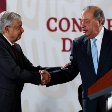 Carlos Slim reparará la Línea 12, sin cobrar un solo peso: AMLO le agradece