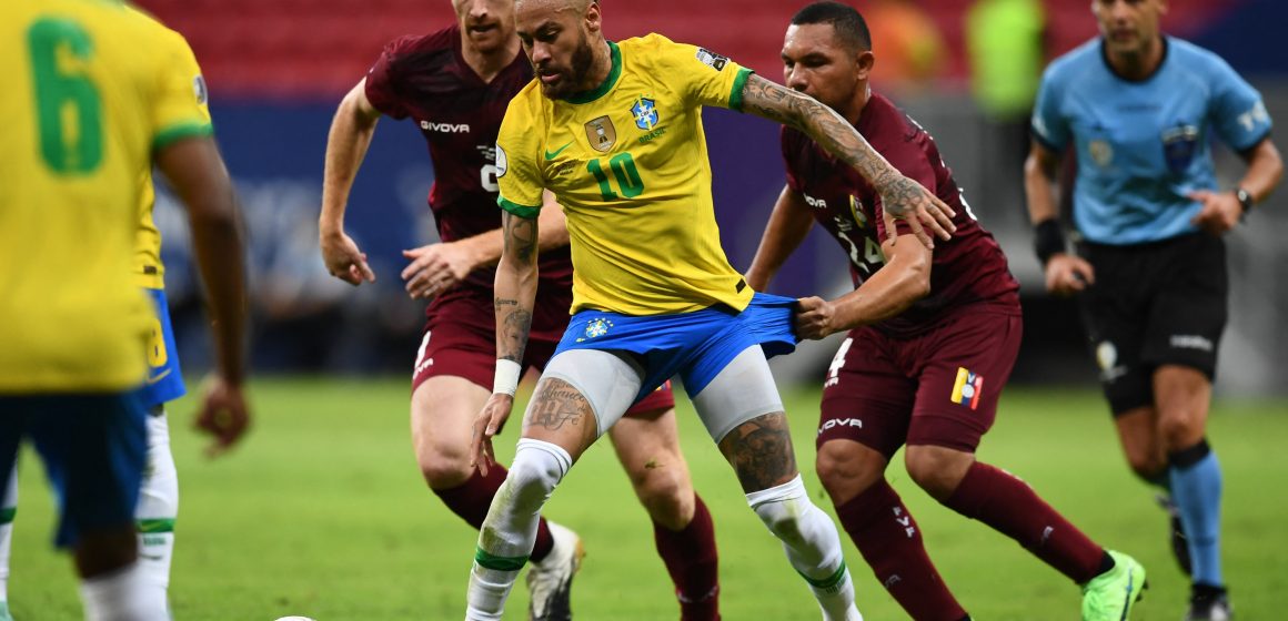 Brasil goleó a Venezuela en el arranque de la Copa América 2021