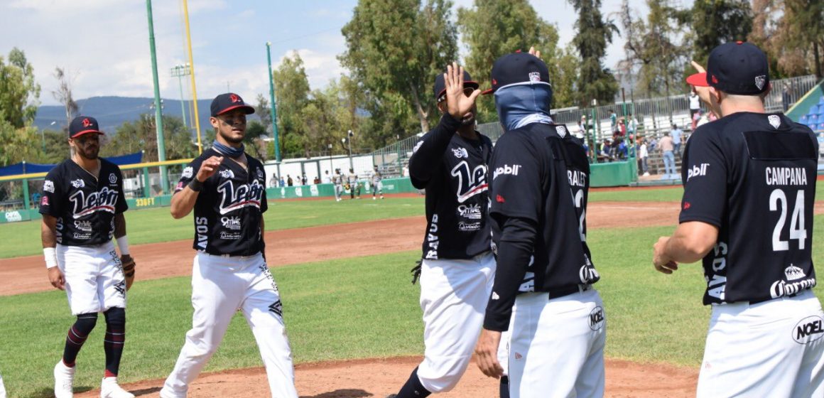 Los Bravos vence a Pericos y se quedan con la serie