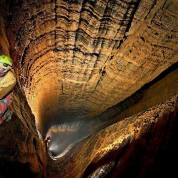 Conoce la cueva Veryovkina, la más profunda del mundo