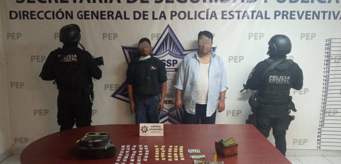 Dos presuntos narcomenudistas son detenidos por la Policía Estatal