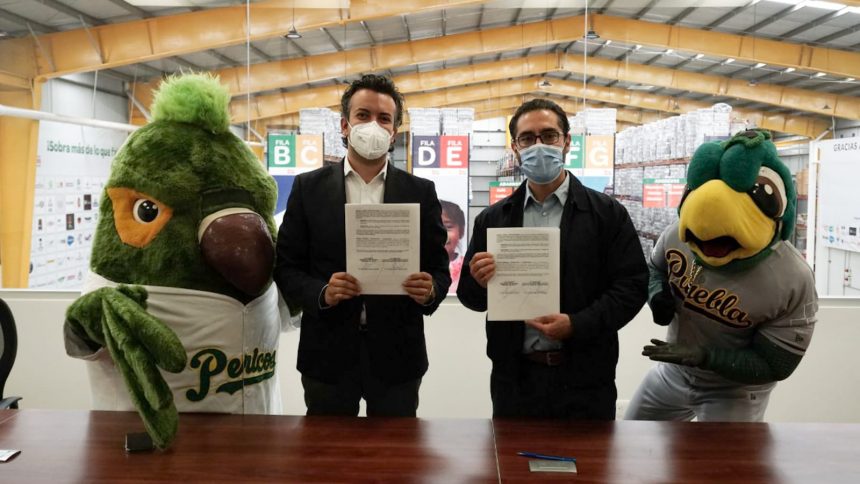 Pericos de Puebla firma acuerdo con la Fundación Banco de Alimentos