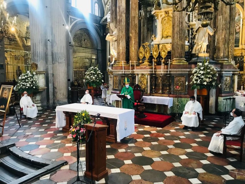 Lamenta arzobispo de Puebla aumento de violencia en territorio nacional