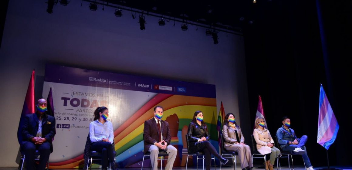 Celebra Ayuntamiento de Puebla actividades artísticas a favor del reconocimiento de la diversidad sexual