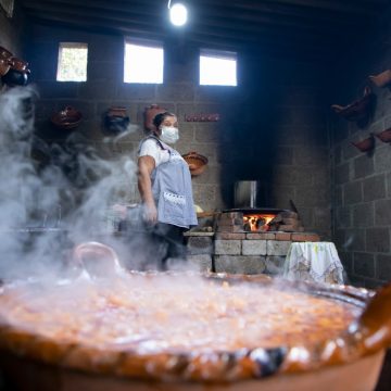 Cocineras de Calpan finalistas de concurso nacional