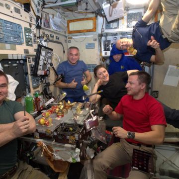 ¿Qué comen los astronautas en la Estación Espacial Internacional?