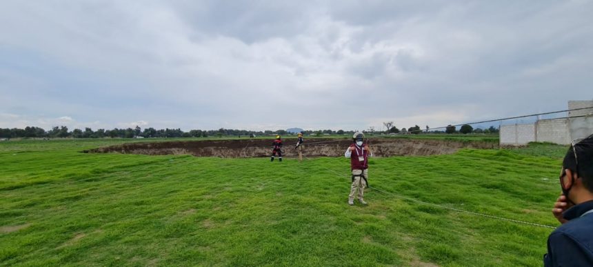 Trabajan investigadores del IPN con gobierno de Puebla para conocer origen del socavón
