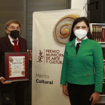 Ayuntamiento de Puebla entrega el Premio Municipal de Arte y Cultura