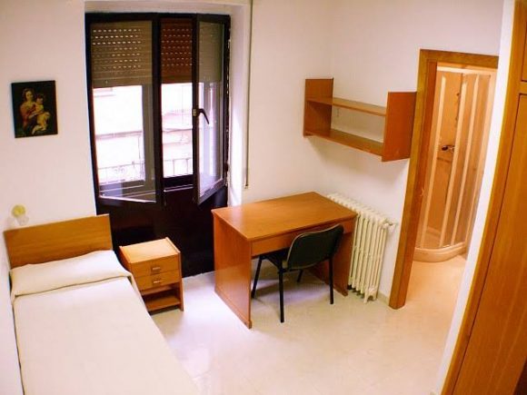 Rentas de cuartos para estudiantes repuntaron un 30% en Puebla tras el regreso de universidades: AMPI