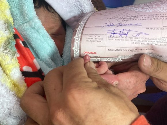 Acercan SEDIF y Registro Civil servicios en San Felipe Hueyotlipan