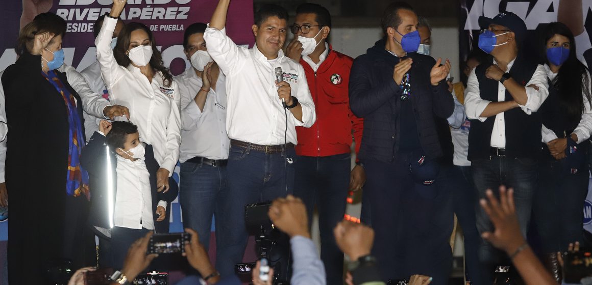 El triunfo es irreversible, hoy comenzamos a corregir el rumbo de Puebla: Lalo Rivera