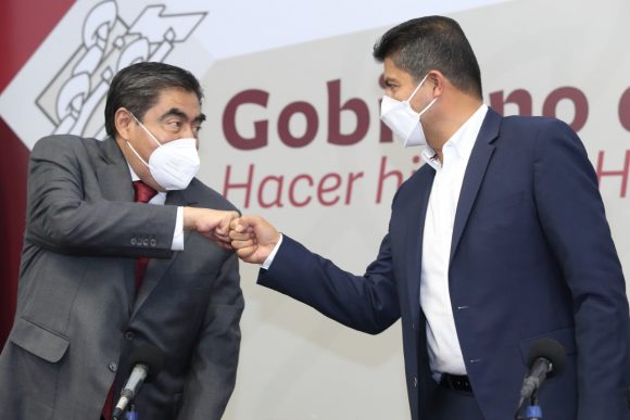 Coordinación, disposición y trabajo conjunto en beneficio de las y los poblanos, acuerdan Barbosa Huerta y Rivera Pérez