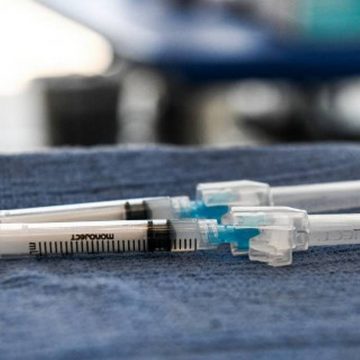Canadá autoriza segundas dosis de vacunas anticovid distintas a quienes recibieron AstraZeneca