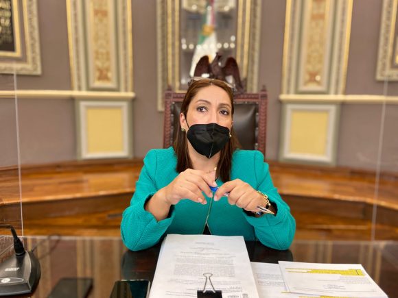 Podría no aprobarse la despenalización del aborto en Puebla, afirma diputada Cabrera