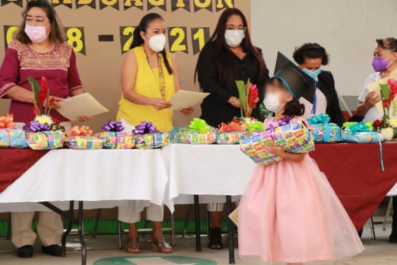 En Acatlán, SEDIF clausura ciclo escolar en Centro de Asistencia Infantil Comunitario